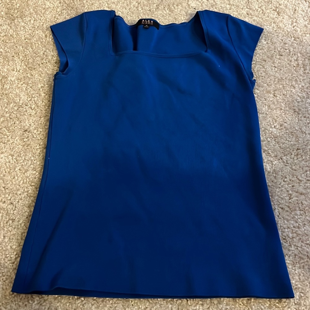 Square neck top